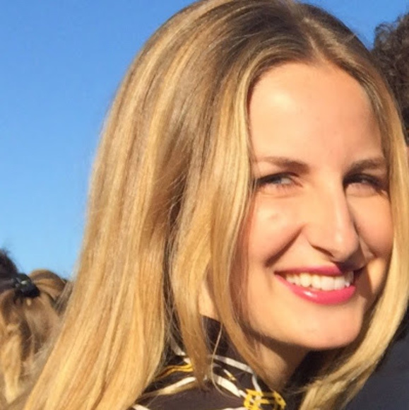 Meet your Posher, Danica - Picture 1 of 1